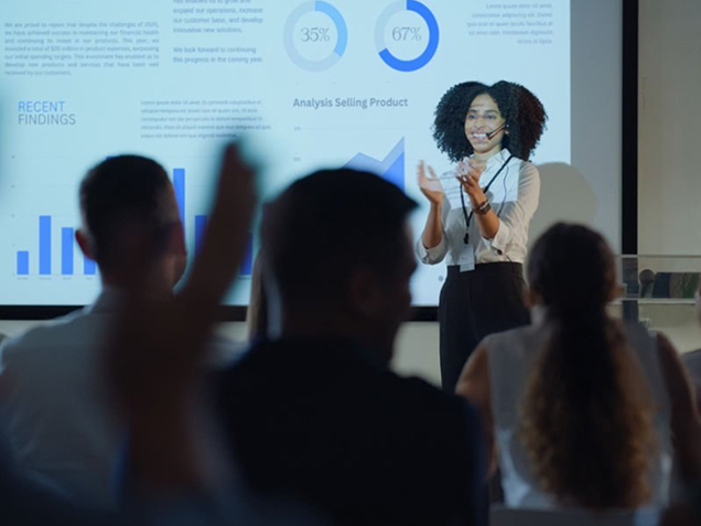 Sungwoo Hitech auf der Messe 2025.